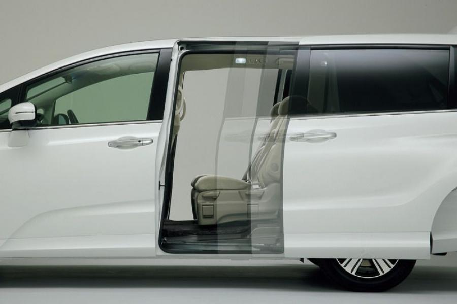  Honda Odyssey by JDM 2014 года  (фото 21 из 26)
